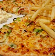 How to Cook Pizza Paratha (Eng-urdu)